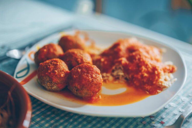 Albóndigas (Spanish Meatballs) Recipe